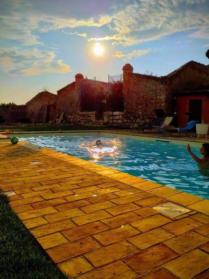 Contrada Gibbesi Villa Gibbesi Vecchio Exterior foto